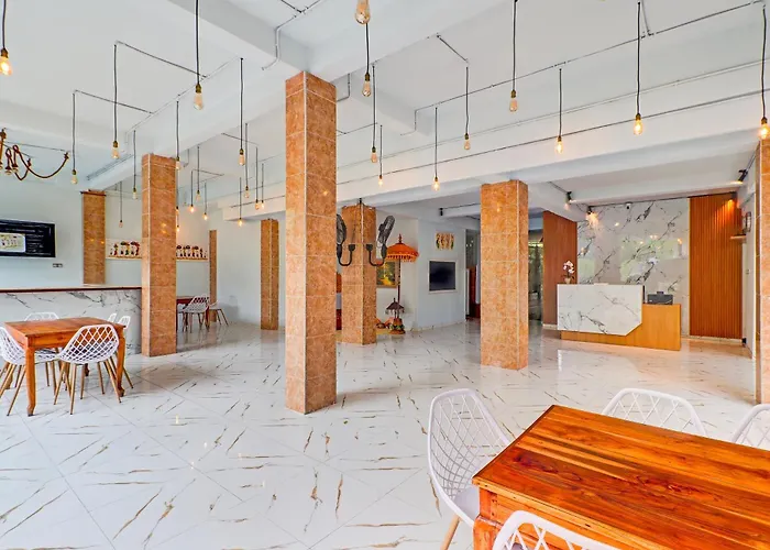 Townhouse Oak Near Kuta Formerly Sayang Maha Merta 3*